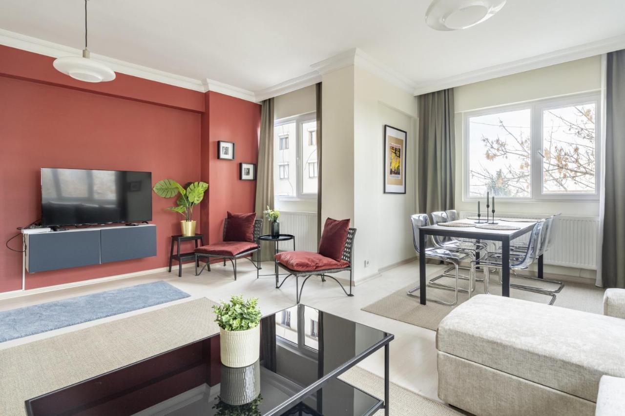 Appartement Modern Flat With Balcony On Bagdat Street Istambul